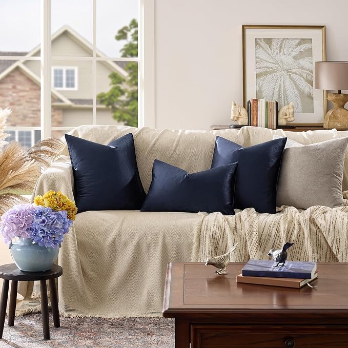 GIGIZAZA Navy Velvet Pillow Covers 16x16 Decorative Pillows Pack of 2 | Blue Throw Pillows for Couch Sofa,280gsm Soft Textured Fabric,Modern Square Pillowcases,Luxury Cushion Covers