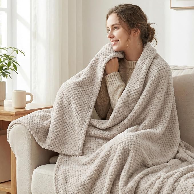 Exclusivo Mezcla Soft Waffle Fleece Bed Blanket King Size, Tan | Lightweight Plush Blanket for Bed, Bedroom, Cozy Flannel with Waffle Texture, Stylish Home Decor, All Season, 104x90 Inches