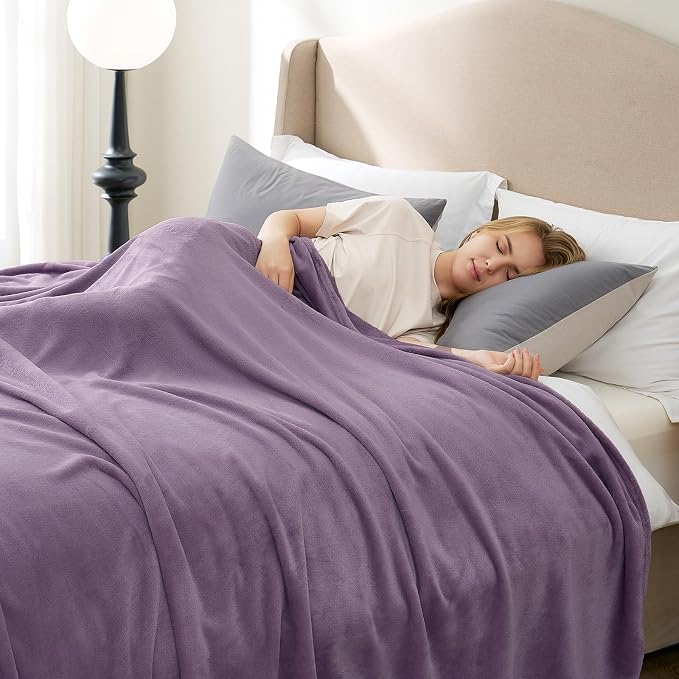Hansleep Twin Fog Purple Fleece Blanket, Soft Flannel Bed Blanket | Fuzzy Cozy Blanket 60x80 Inches, Multi-use for Bed, Sofa, Couch, Travel, Camping, All Season Warm Lightweight Cover