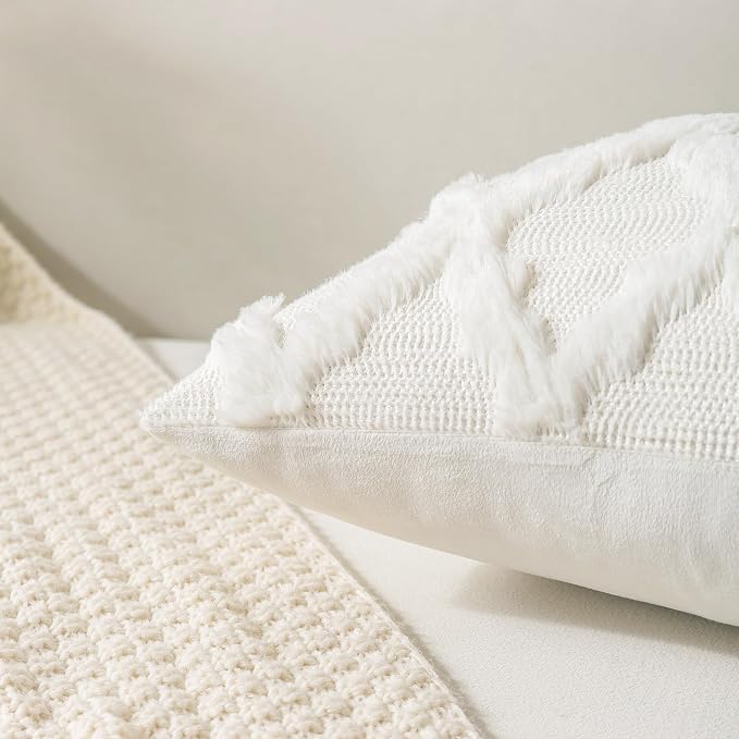 Set of 2 Soft Moroccan Throw Pillow Covers 24x24 Inch Plush Boho Decorative Pillow Cover Accent Cushion Case for Couch Sofa Bed, Cream White