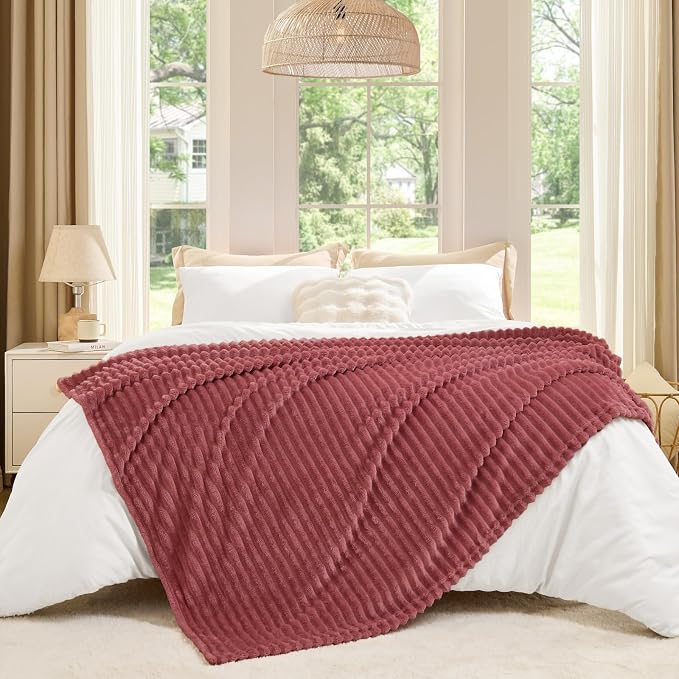 BEDELITE Ribbed Jacquard Brick Dust Fleece Twin Blanket for Bed, 60x80 Inch | Soft Warm Decorative Fluffy Blanket, Cozy Plush Lightweight Fuzzy Throw Blanket for Couch Sofa Room Decor, Gift for Women