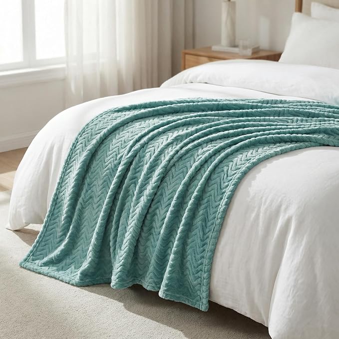 Exclusivo Mezcla Large Fleece Throw Blanket for Couch, Sofa, Celadon | 50"x70" Soft Breathable Lightweight Flannel Throws for Summer, Plush Cozy Jacquard Wave Blanket for Home Decor