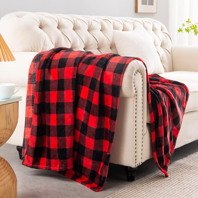 BEDELITE Plaid Fleece Throw Blanket, Red & Black Buffalo 50x60 Throw | 100% Polyester Microfibe, Soft Cozy, Lightweight Warm, Classic Buffalo Plaid, Room Decor, Machine Washable, for Couch Bed