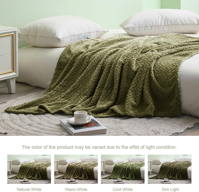 Exclusivo Mezcla Soft Fleece Bed Blanket Queen Size, 90”x90”, Olive Green | Cozy Fluffy Lightweight Blankets for Summer, Decorative Plush Flannel Throws for Living room, Bedroom with Leaves Pattern