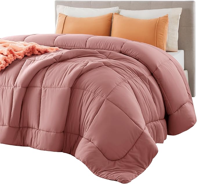 Bedsure Comforter Duvet Insert - Quilted Comforters Twin Size, All Season Duvet, GentleSoft Down Alternative Bedding Blanket, with 8 Tabs, Gifts for Women/Men, Dusty Pink, Twin 88 x 68 Inches