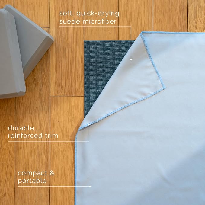 S&T INC. Aura Yoga Mat Towel, Quick Dry Towel, Soft and Absorbent for Gym, Pilates, and Hot Yoga Mat, 1 Pack, 26.5 inches x 72 inches, Microfiber, Blue
