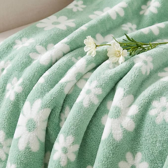 Soft Throw Blanket for Couch-Cozy Reversible Knitted Blankets | Lightweight Warm Fluffy Decor for Women, Mom, Her & Girls, Sofa, Chair, Bed, 50x60in,Daisy Floral Green