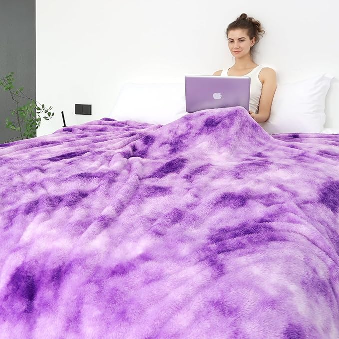 Purple Fleece Throw Blanket for Women, Cozy Soft Lightweight Throw Blankets Warm Plush Purple Fall Blankets and Throws Couch Sofa Bed Camping Travel Picnic Outdoor Blanket Bedding Kid Adults 60x80 in