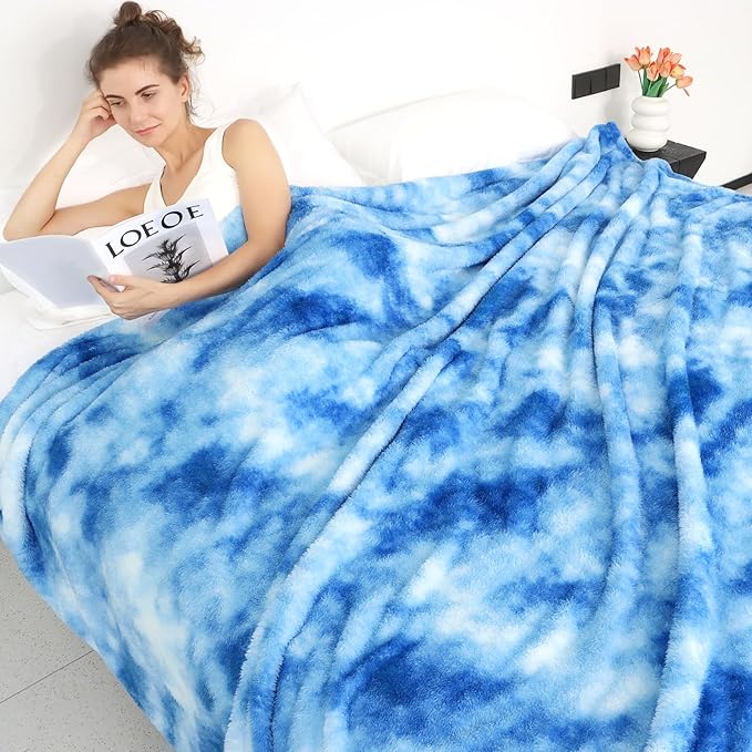 Blue Fleece Throw Blanket, Cozy Soft Lightweight Throw Blankets Warm Plush Blue fall blankets and throws Couch Sofa Bed Camping Travel Picnic Outdoor Blanket Bedding, Gifts for Women Wife Mom 60x80 in