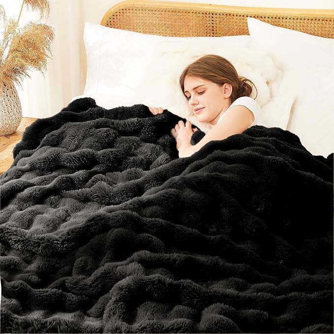 L'AGRATY Faux Rabbit Fur Throw Blanket for Couch, 50'' x 60'', Black | Soft Cozy Bubble Fluffy Blanket for Sofa Bed, Thick Warm Plush Fuzzy Throw for Room Home Decor, Luxury Gift for Women Mom