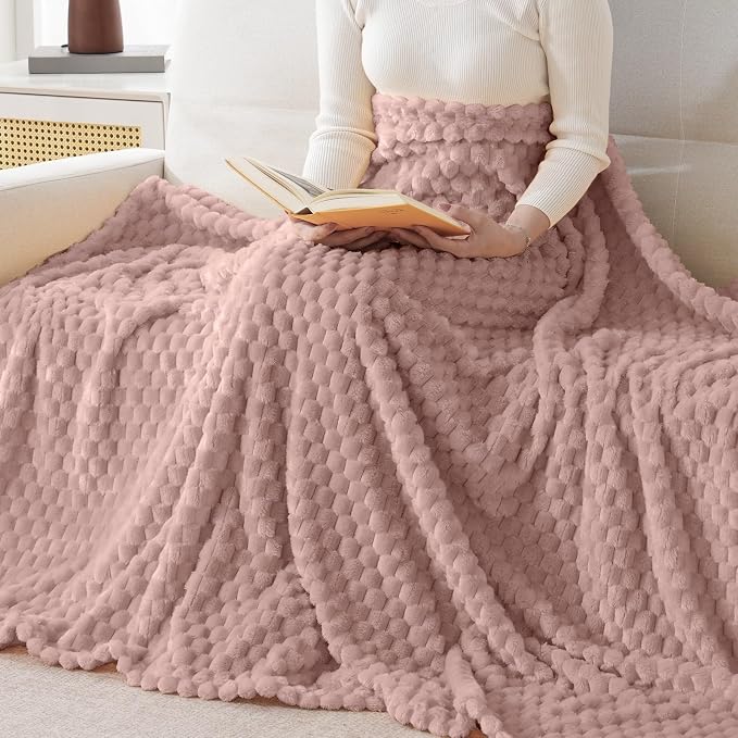 Bnuitland Pink Flannel Throw Blanket (50X40 inches), 300 GSM Fleece Cozy Warm Soft Lightweight Bed Sofa Blanket for Babys and Pets, Suitable for All Seasons