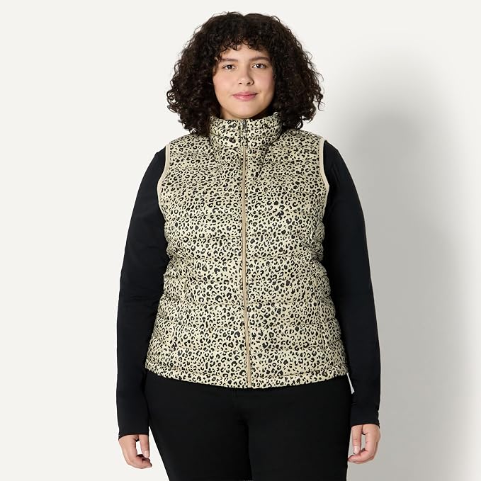 Amazon Essentials Women's Lightweight Water-Resistant Packable Puffer Vest