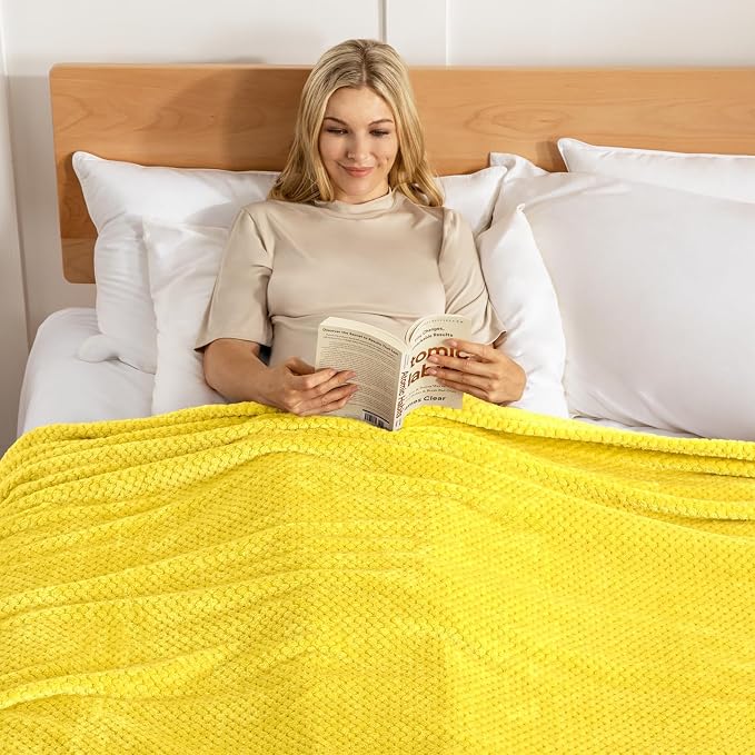 Exclusivo Mezcla Soft Waffle Fleece Bed Blanket Queen Size, Yellow | Lightweight Plush Blanket for Bed, Bedroom, Cozy Flannel with Waffle Texture, Stylish Home Decor, All Season, 90x90 Inches