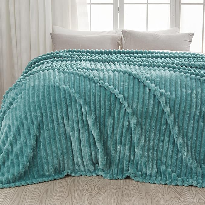 NEWCOSPLAY Super Soft Twin Blanket Light Teal Premium Silky Flannel Fleece 3D Ribbed Jacquard Lightweight Bed Blanket All Season Use (Light Teal Ribbed, Twin(60"x80"))