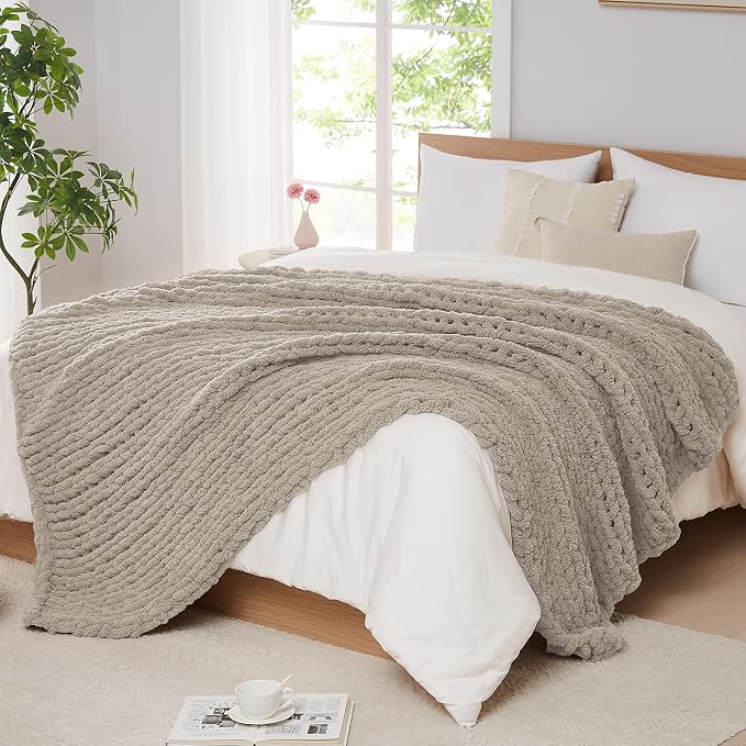 L'AGRATY Chunky Knit Throw Blanket for Couch, 50 x 60 Inches, Light Linen | Handmade Chenille Crochet Blanket for Sofa Bed, Thick Cable Knitted Blankets for Room Home Decor, Birthday Gift for Women Mom