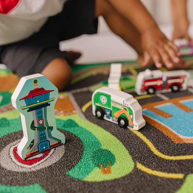 Melissa & Doug PAW Patrol Activity Rug - Adventure Bay (22 Pieces) PAW Patrol Town Mat with Wooden Toys for Ages 3+