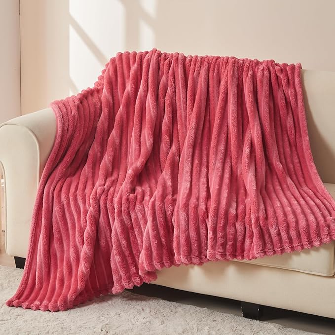 NEWCOSPLAY Super Soft Twin Blanket Coral Pink Premium Silky Flannel Fleece 3D Ribbed Jacquard Lightweight Bed Blanket All Season Use (Coral Pink Ribbed, Twin(60"x80"))