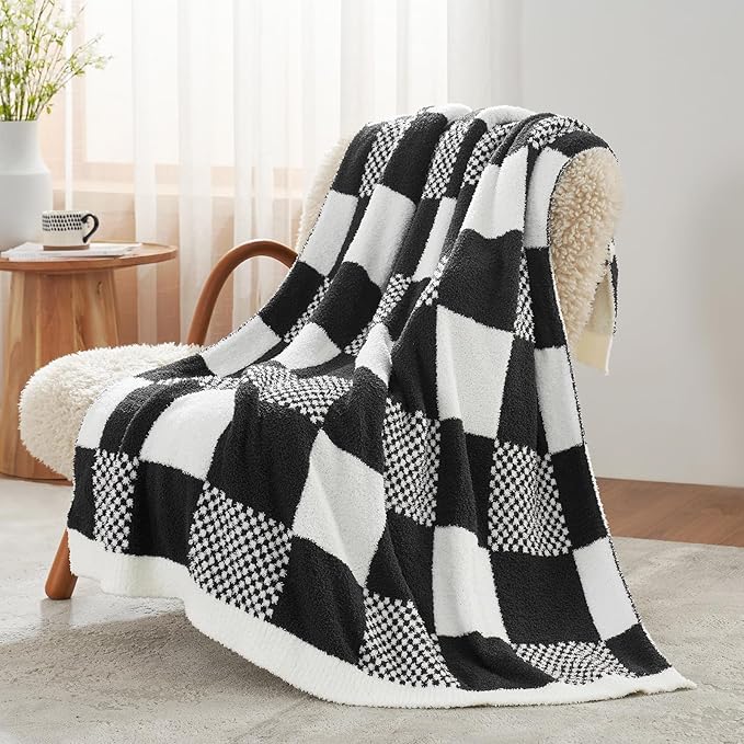 Snuggle Sac Checkered Blanket, Black White Throw Blanket for Couch Plaid Microfiber Fluffy Warm Fuzzy Cozy Soft Throw Blanket Reversible Checkered Blankets for Sofa, Chair, Bed, Twin(60"x80")