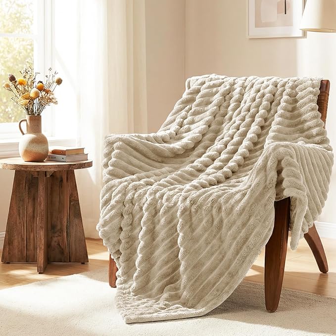 HIMEET Linen Full Size Blanket for Bed, 300GSM Ribbed Fleece, 84 x 90 in | Ultra Soft Flannel, All-Season Lightweight Warmth, Bed Layering & Home Room Decor, Gift for Men & Women, Machine Washable