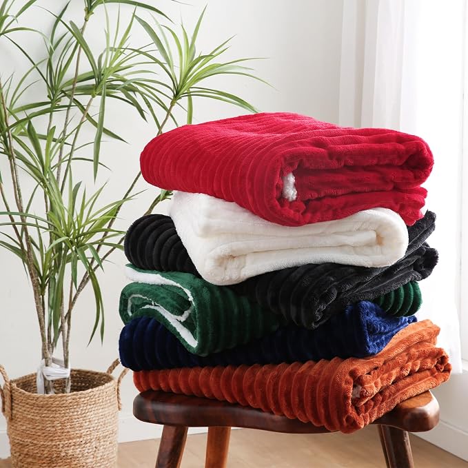 Red Sherpa Fleece Throw Blanket 60”×80”for Couch Sofa Bed | Double Side Soft Fuzzy Cozy Plush Thick Flannel Blanket with Striped Design Gift for Adults,Woman