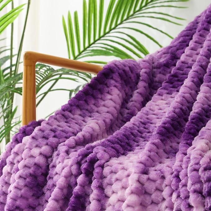Exclusivo Mezcla 3D Fleece Twin Size Blanket for Bed, Tie-dye Purple | Extra Soft Fuzzy Plush Lightweight Bed Blankets, Cozy Fluffy Decorative Blankets for All Seasons, 60x80 Inches