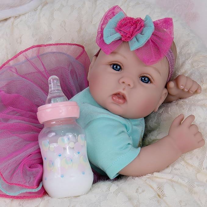 Milidool Lifelike Reborn Baby Dolls - 18 Inch Real Life Realistic Newborn Baby Dolls Girl with Soft Weighted Body Gift Set for Kids Age 3+