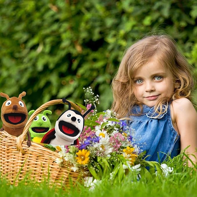 Hand Puppet Realistic Plush Puppet 13",Insect Animal Puppets for Kids Insect Stuffed Animal Hand Puppet with Moveable Mouth,Soft Stuffed Ants Puppet Story Toy Puppets Role Play Show Game