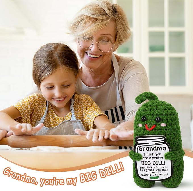 MAMAGIFTREE Funny Grandma Gifts Christmas Gifts 2025 for Grandma, Unique Stocking Stuffer Idea for New & First-Time Grandmas, Best Grandma Birthday Gifts from Grandkids, Gigi Nana Presents - Handmade Crochet Pickle