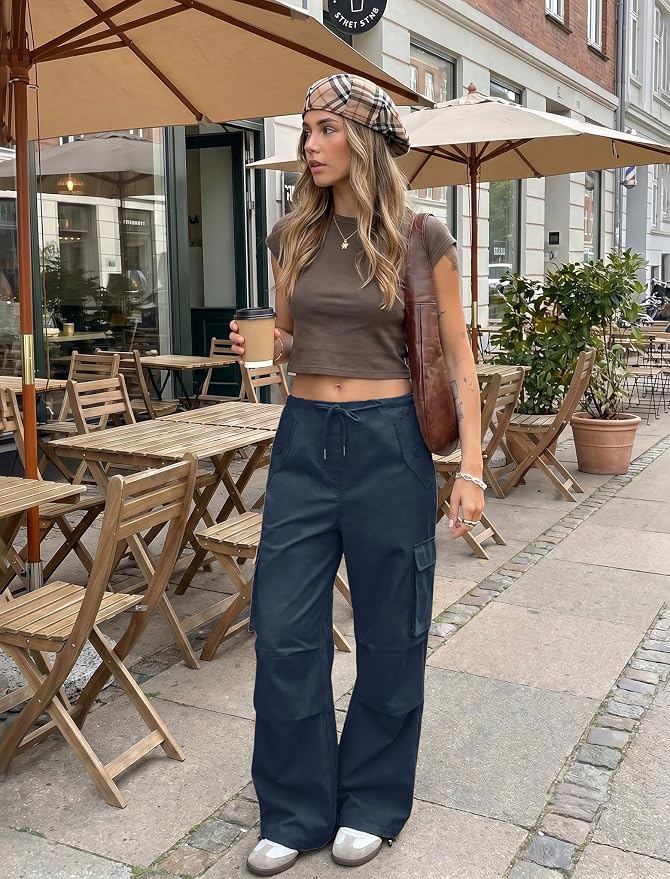COPYLEAF Cargo Pants Women Low Waisted Parachute Pants with Pockets Loose Baggy Hiking Pants Y2K Clothes