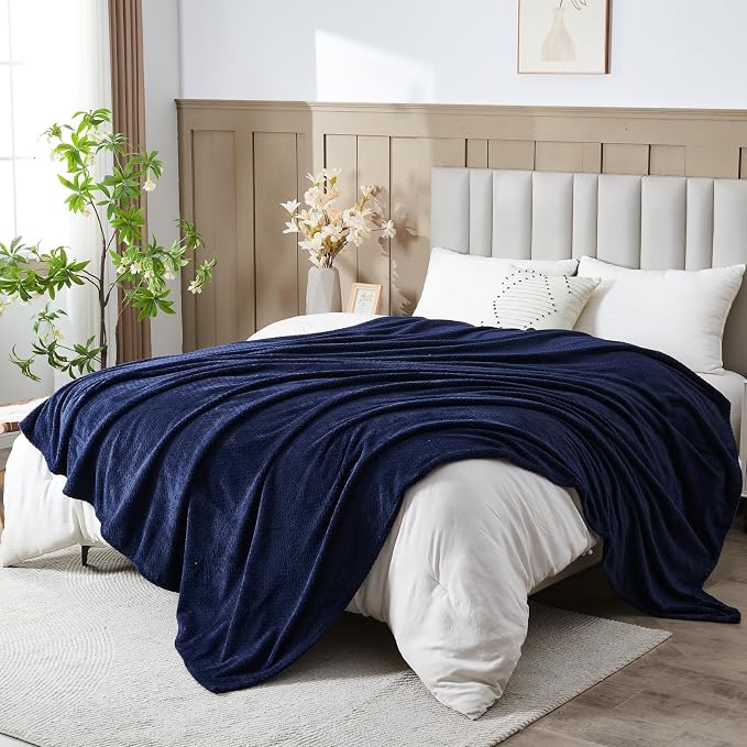 NEWCOSPLAY Fleece Leaves Pattern King Blanket, Dark Navy, 90"x110" | Super Soft Throw Blanket, Lightweight Cozy Bed Sofa Blanket, Premium Silky Flannel Fleece, Travel Blanket for All Season Use