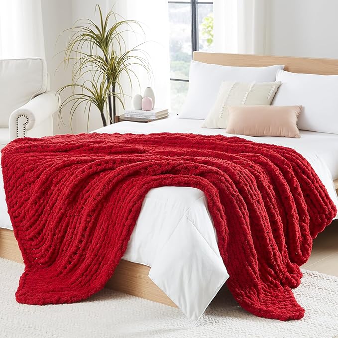 L'AGRATY Chunky Knit Throw Blanket for Couch, 72'' x 84'' Knit Throw, Red | Handmade Chenille Crochet Blanket for Sofa Bed, Thick Cable Knitted Blankets for Room Home Decor, Birthday Gift for Women Mom