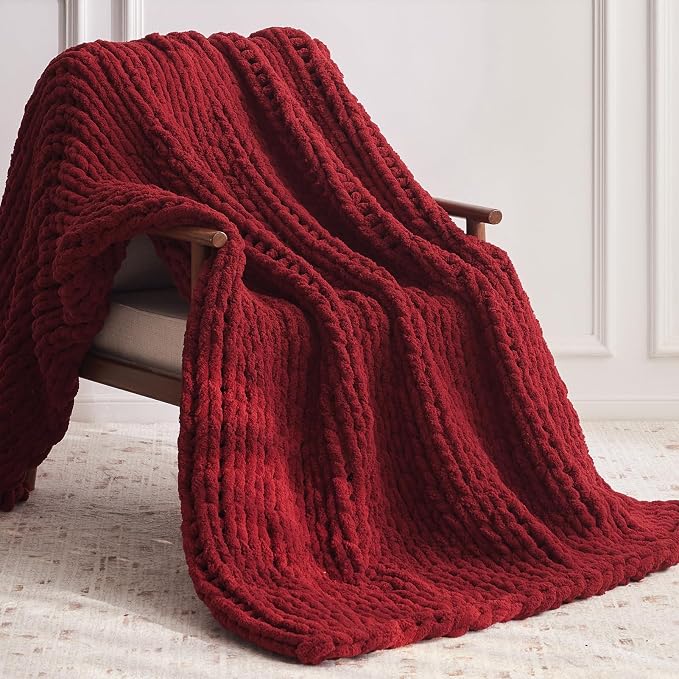 Negwoo Chunky Knit Throw Blanket, Knitted Throw Chenille Yarn, 80"*90" | Soft Thick Cable Knitted Blankets, Handmade Big Thick Blanket, Machine Washable Cute Comfy Blanket for Home Decor, Red