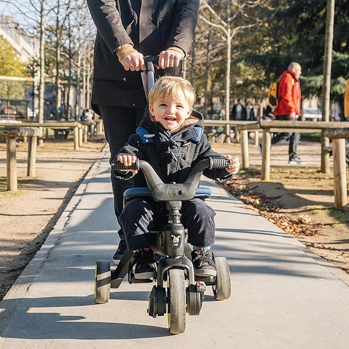 Doona Liki Trike S3, Flame Red - 5-in-1 Compact, Foldable Tricycle - Suitable for Toddlers 10 to 36 Months
