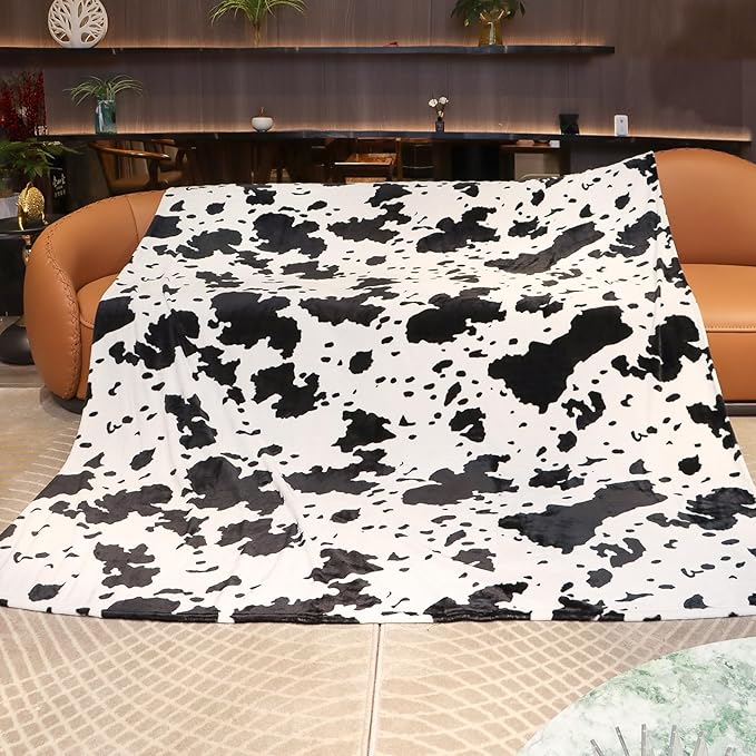 GEULAY Fleece Blanket King Size, Cozy Soft Blankets for Women, Large Warm Plush Bed Throws for Bedroom Decor, Cow Gifts for Couples Women Men, 108x90 Inches