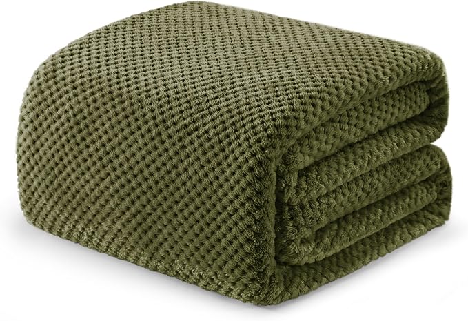 Exclusivo Mezcla Soft Waffle Fleece Bed Blanket Twin Size, Olive | Lightweight Plush Blanket for Bed, Couch, Sofa, Cozy Fluffy Design for Bedroom, Guest Room, All Season, 60x80 Inches