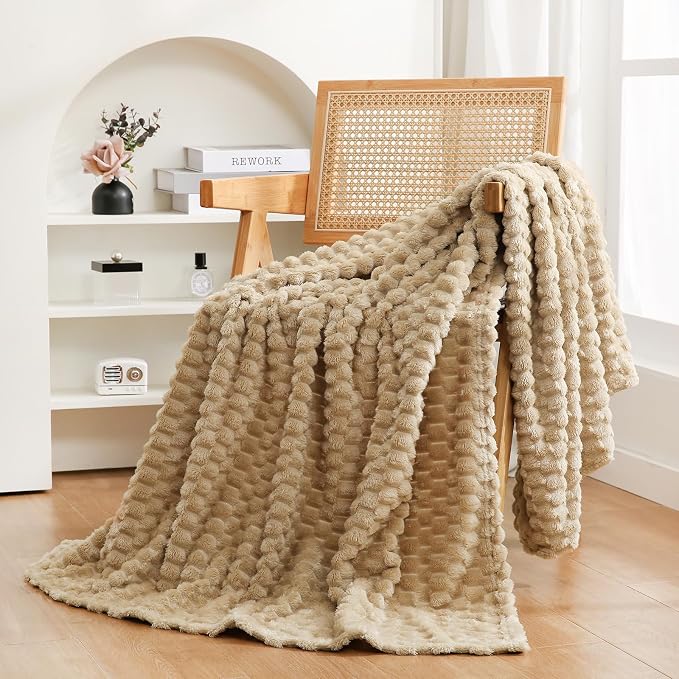 Puncuntex Beige Throw Blanket 50"×60" inches Fuzzy 3D Jacquard Decorative | Flannel Fleece Super Soft Plush Cozy Blanket for Couch Sofa Chair Lightweight,khaki