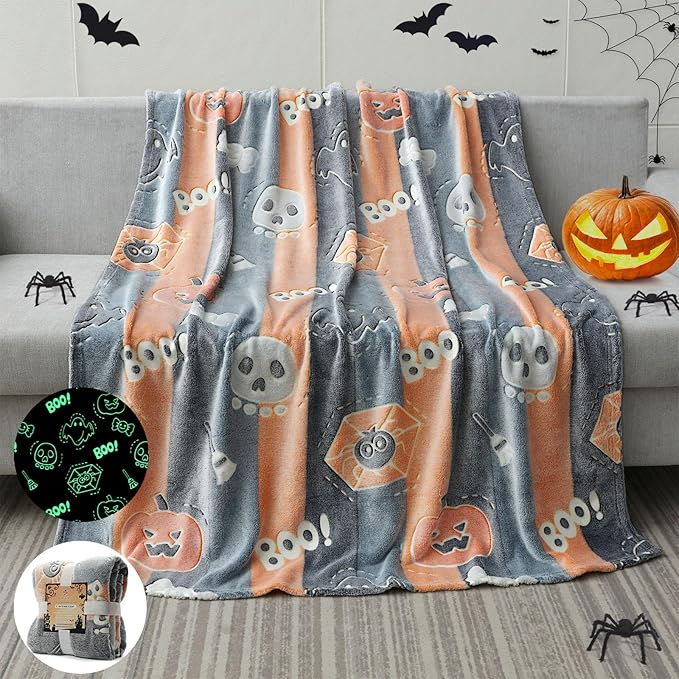 Glow in The Dark Halloween Blanket Gifts for Girls Boys, Soft Pumpkin Blanket 3 4 5 6 7 8 9 10 Year Old Girl Gifts, Girls Toys Age 6-8, Girls Gifts for Birthday, 50"x60"