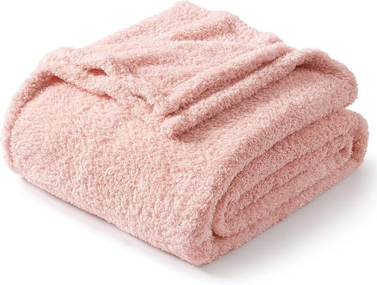 Exclusivo Mezcla Fleece Twin Size Blanket for Couch and Bed, 60" x 80" | Super Soft and Cozy Fluffy Blanket for Women, Lightweight and Fuzzy Blanket for Teens Back to School, All Season, Light Pink