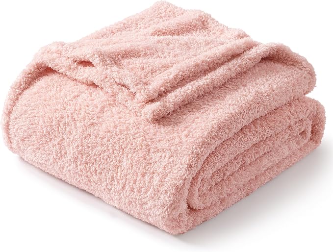 Exclusivo Mezcla Fleece Bed Blankets Queen Size for Bed, 90" x 90" | Super Soft and Cozy Fluffy Blanket for Women, Lightweight and Fuzzy Bedding for Bedroom , All Season, Light Pink