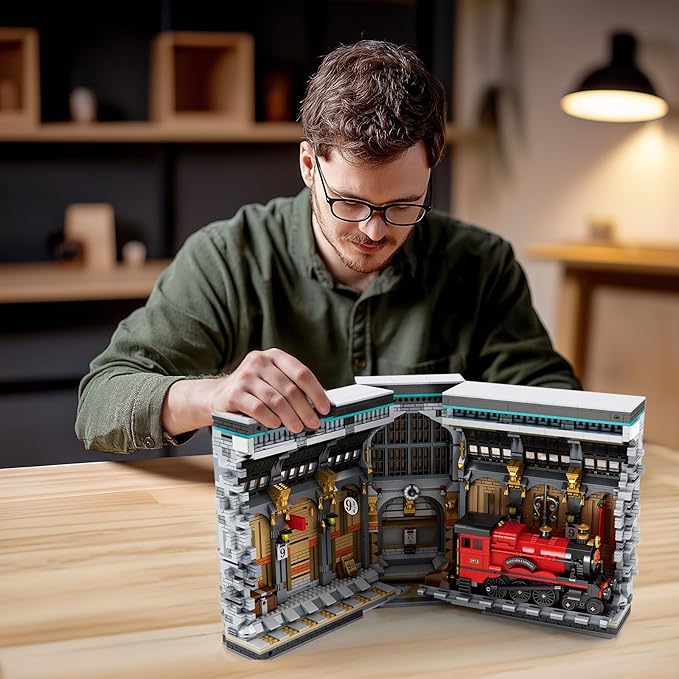 Magic Train Booknook Building Set with Lights, Creative Bookends Building Kit 66031, Bookshelf Home Decor, 2795 PCS Book Nook Model Toy Kit, Gift for Teens 14+ and Adults
