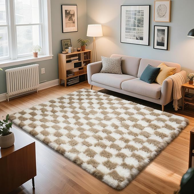 Checkered Rug for Bedroom, 5x8 Beige and White Area Rugs, Classic Checkered Carpets Shag Area Rug, Bedside Rugs for Living Room Bedroom Room Home Decor
