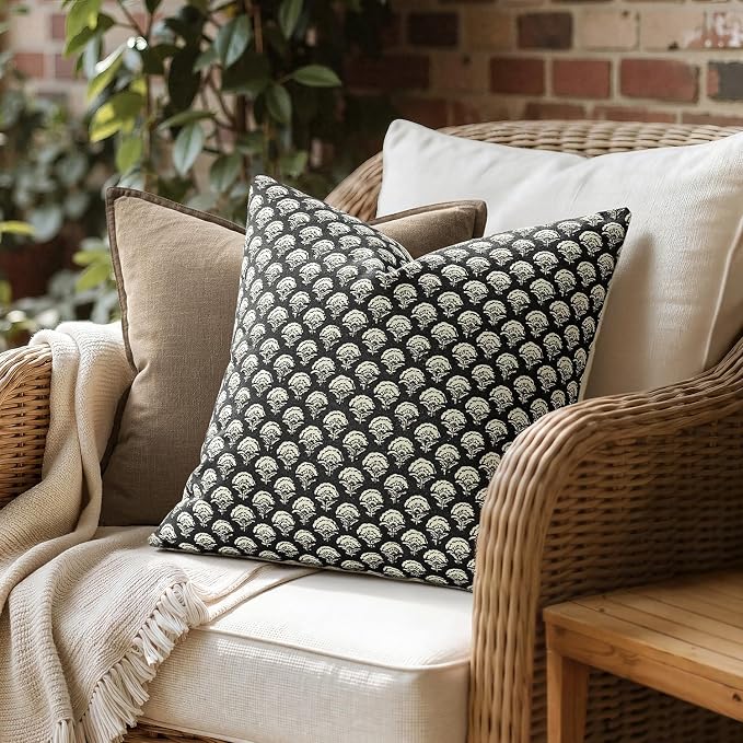 MIULEE Floral Print Decorative Pillow Covers Fall 20x20, Black | Vintage Boho Farmhouse Modern Home Decor, Set of 2, Block Print Cushion Covers for Couch Sofa Bed Living Room