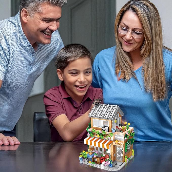 FANTASY&Co. Guesthouse Building Blocks Set - 730PCS, Creative Playset for Kids6+, STEM Educational Toy, Compatible with Lego