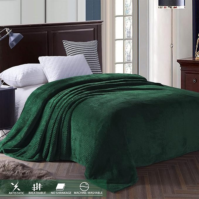 Exclusivo Mezcla Soft Waffle Fleece Bed Blanket Twin Size, Forest Green | Lightweight Plush Blanket for Bed, Couch, Sofa, Cozy Fluffy Design for Bedroom, Guest Room, All Season, 60x80 Inches