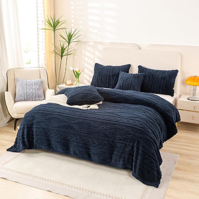 YUSOKI Sherpa Fleece Queen Size Blanket, Navy Blue, 90"x90" | 3D Stylish Design,320GSM, Non-Shedding, Lightweight for All Season Use, stays fluffy after repeated washes, Perfect Gifts