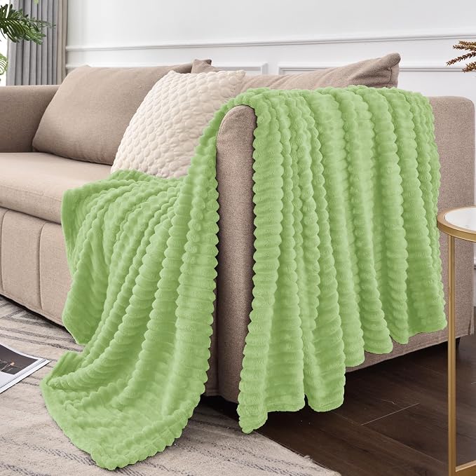 BEDELITE Ribbed Jacquard Green Fleece Twin Blanket for Bed, 60x80 Inch | Soft Warm Decorative Fluffy Blanket, Cozy Plush Lightweight Fuzzy Throw Blanket for Couch Sofa Room Decor, Gift for Women