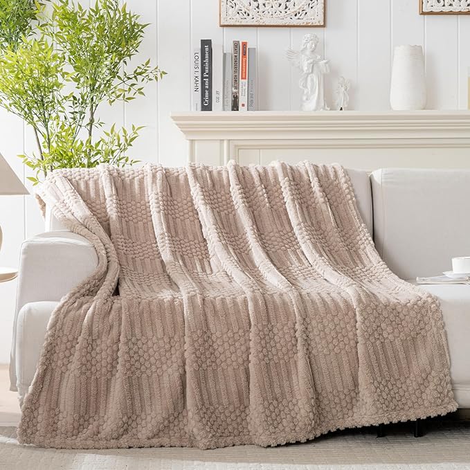 Brown Throw Blanket - Soft & Fluffy Fleece, Neutral Tan Color, Cute & Aesthetic, Perfect for Sofa, Couch, Chair, Bed, Living Room & Bedroom, All-Season Use, Plush & Cozy Decorative Blanket 50'x60