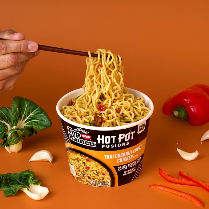 Top Ramen Hot Pot Fusions Thai Coconut Curry Chicken, 4.8 Ounce (Pack of 6) | Quick, convenient meal ready in minutes with just hot water.