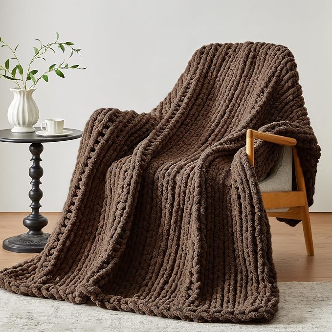 Negwoo Chunky Knit Throw Blanket, Knitted Throw Chenille Yarn, 40"*50" | Soft Thick Cable Knitted Blankets, Handmade Big Thick Blanket, Machine Washable Cute Comfy Blanket for Home Decor, Dark brown