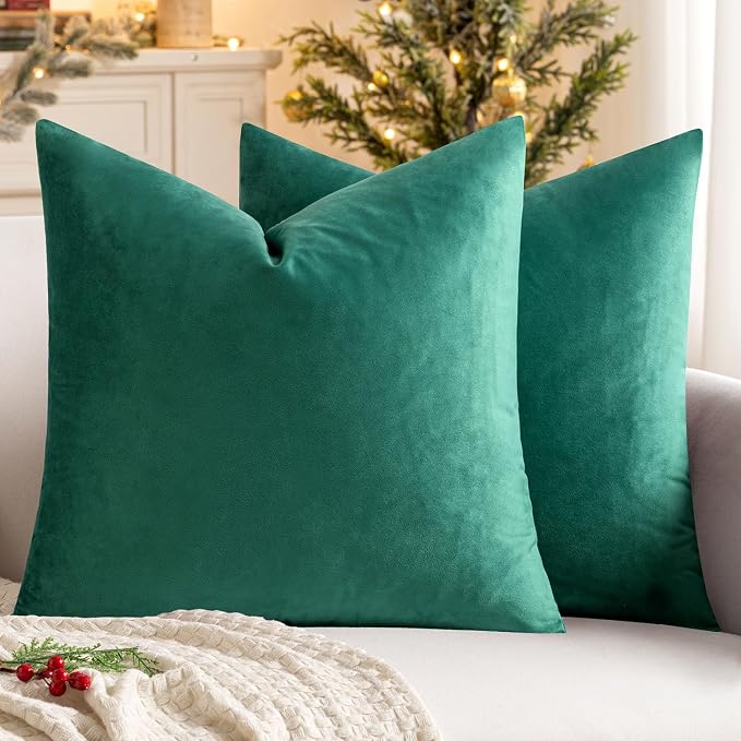 MIULEE Velvet Throw Pillow Covers 20x20 Inch Pack of 2 Green | Soft Solid Decorative Pillow Covers, Modern Luxury Home Decor, for Couch Chair Sofa Bedroom Livingroom